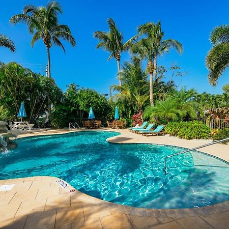 Tropical Breeze Resort Сарасота Экстерьер фото